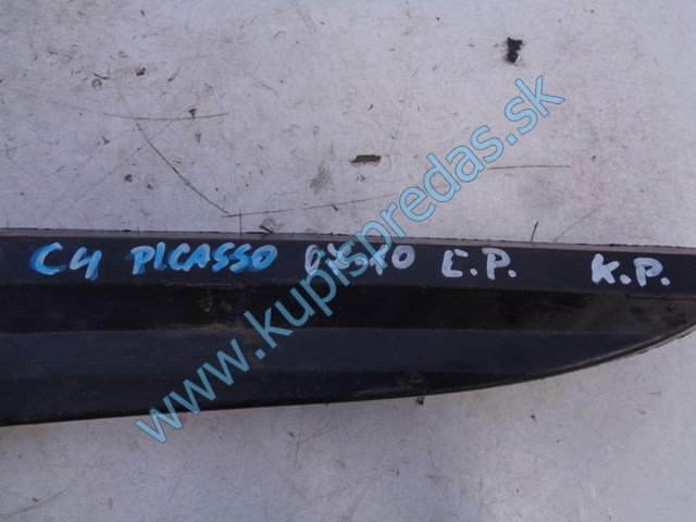 pravá predná krytka do nárazníka na citroen c4 picasso, 